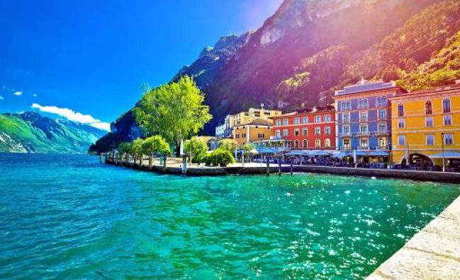 عرض 7 أيام في الشمال الإيطالي (سائق خاص)