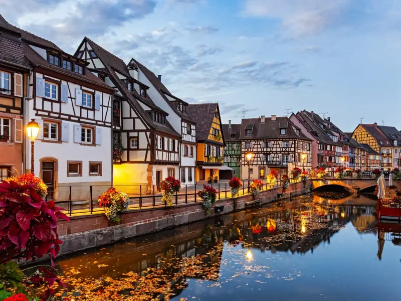 رحلة 8 أيام إلى سويسرا والريف الفرنسي مع الطيران